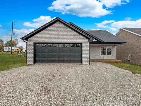 15 Paislynne Ct, Brandenburg, KY 40108 - #: 1700619