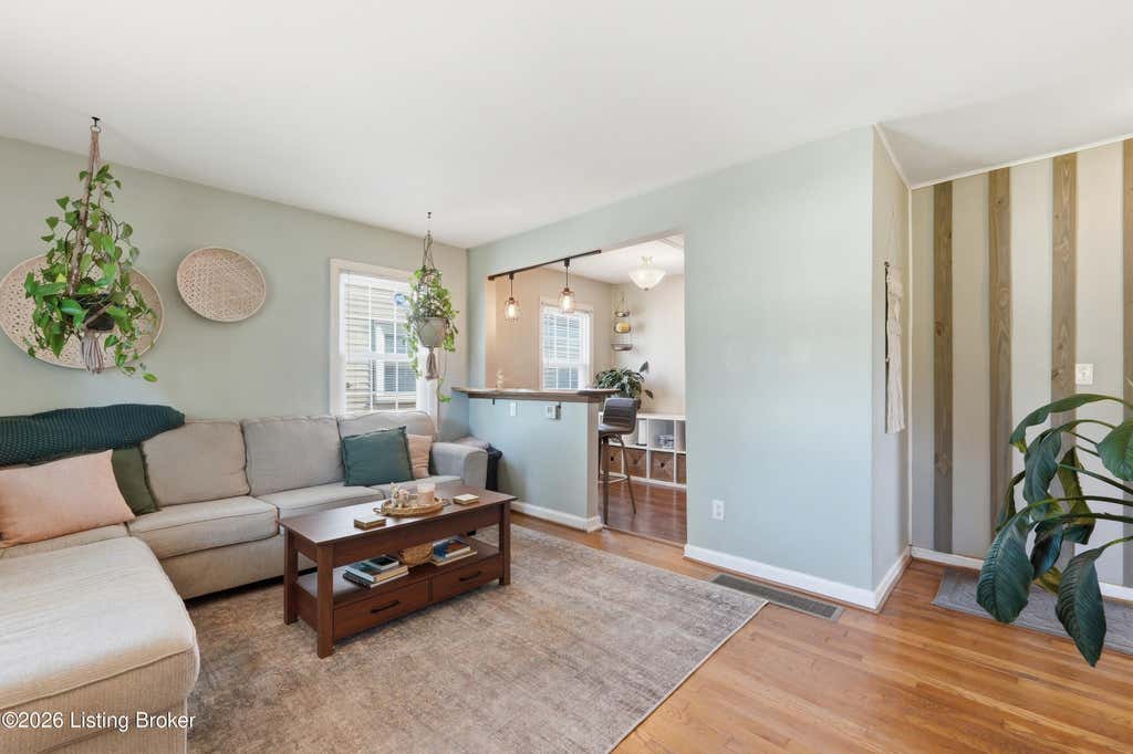 Photo of 2619 Merhoff St, Louisville, KY 40217 (MLS # 1724916)