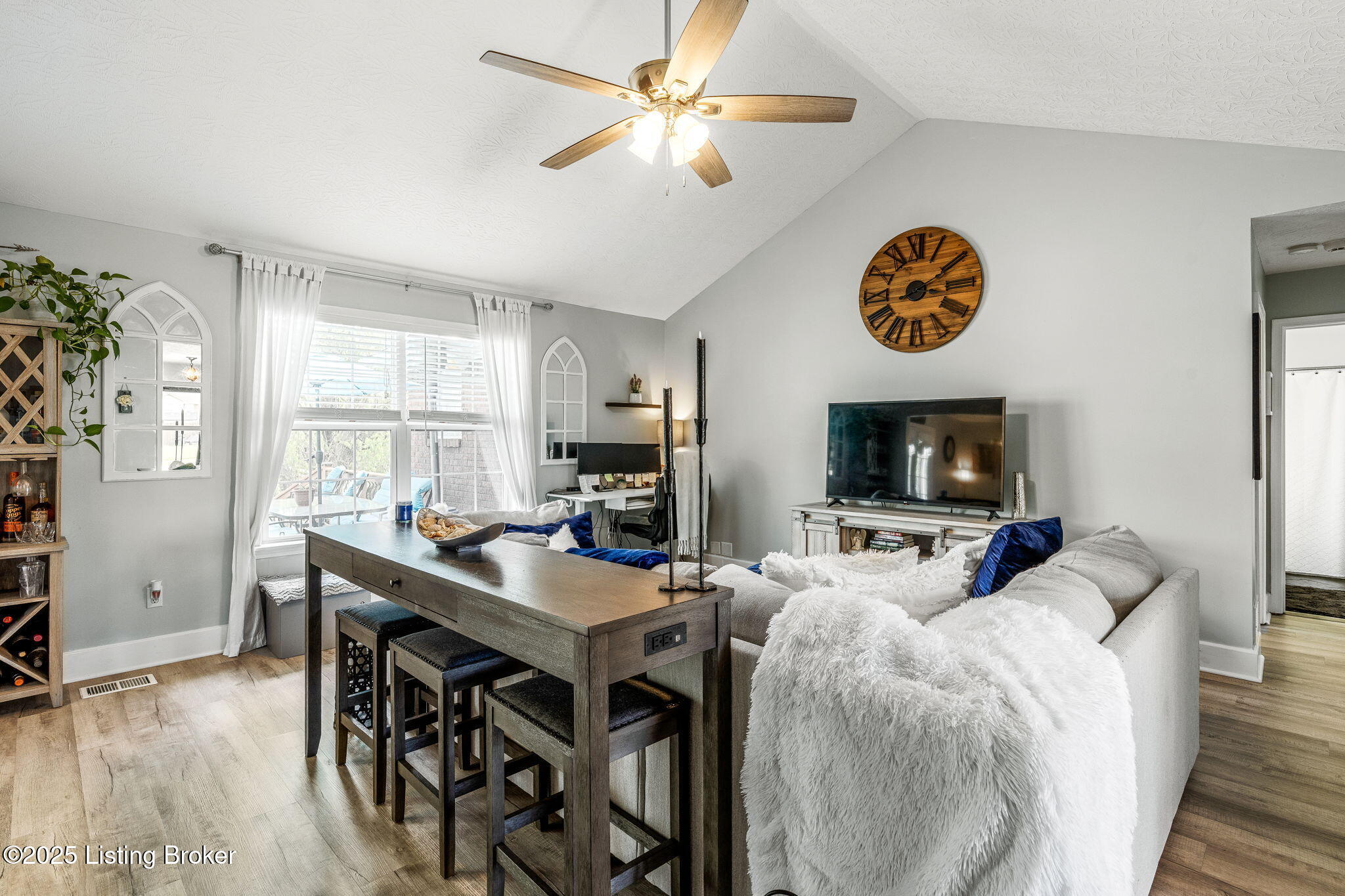 344 Misty Brooke Dr, Mt Washington, Kentucky image 4