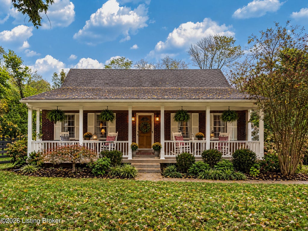 Photo of 504 Donald Newton Ln, Louisville, KY 40243 (MLS # 1732164)