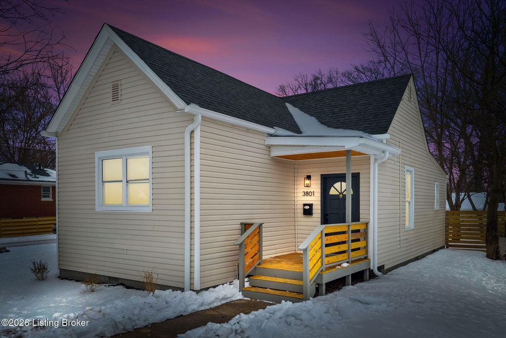 Photo of 3801 Craig Ave, Louisville, KY 40215 (MLS # 1708504)