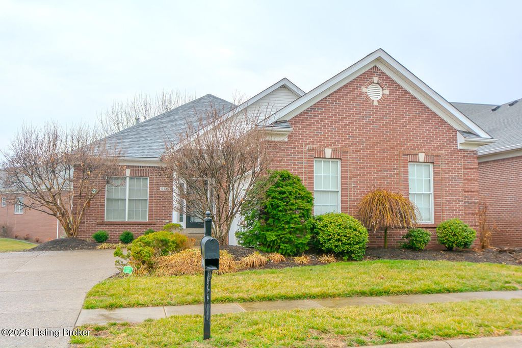 Photo of 6616 Casey Springs Way, Louisville, KY 40291 (MLS # 1710812)