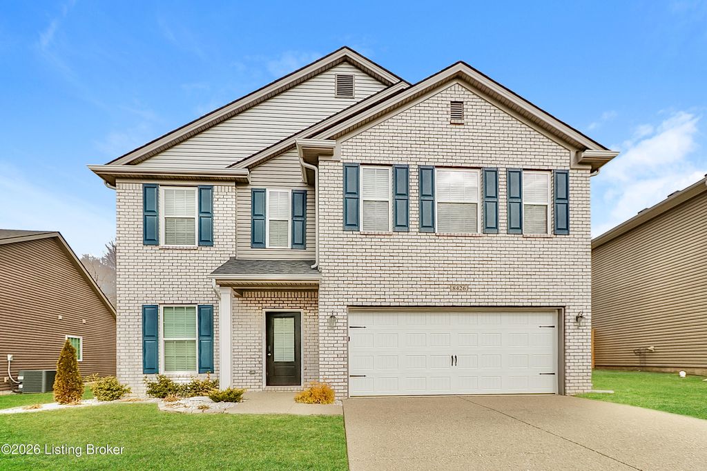 Photo of 8426 Gateway Run Rd, Louisville, KY 40229 (MLS # 1707850)