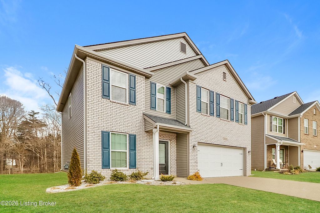 Photo of 8426 Gateway Run Rd, Louisville, KY 40229 (MLS # 1707850)