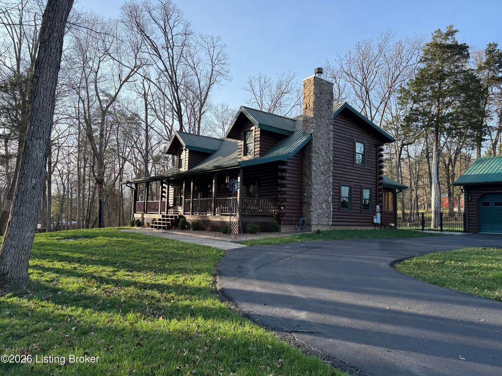 Photo of 284 Pine Creek Rd, Shepherdsville, KY 40165 (MLS # 1711438)