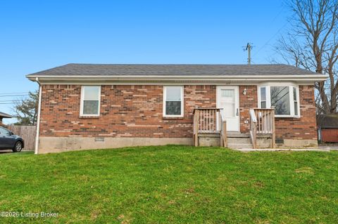 Photo of 117 Valley View Dr, Shelbyville, KY 40065 (MLS # 1706158)