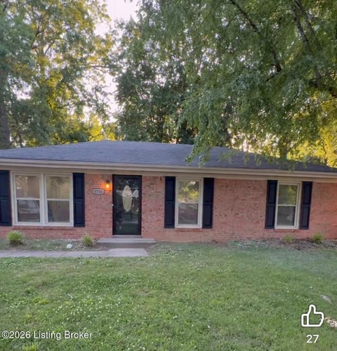 Homes For Sale - 6704 Ashmead Dr<br/> Louisville, KY 40291
