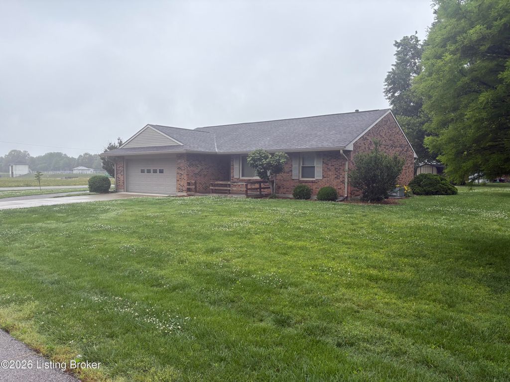 Photo of 1590 Meadowlane Dr, Lewisport, KY 42351 (MLS # 1718352)