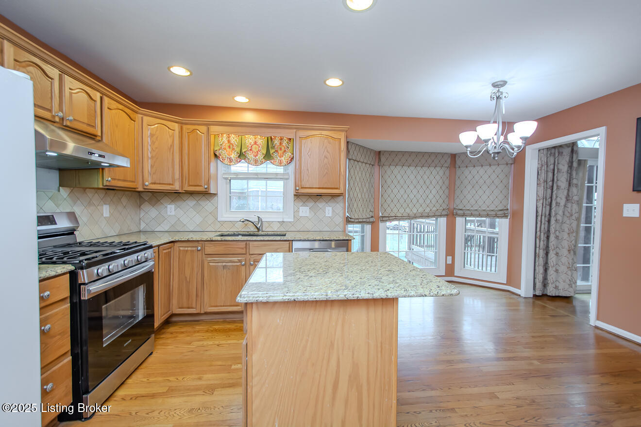 2102 Hillcircle Rd, Louisville, Kentucky image 20