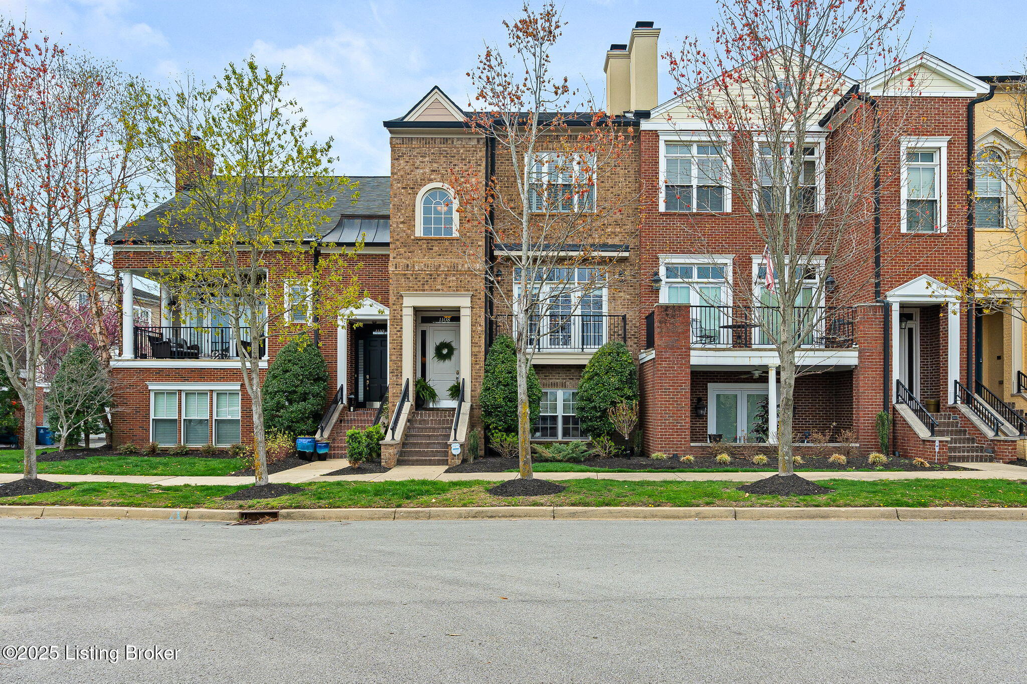 1108 Rose Hill Ln, Louisville, Kentucky image 1