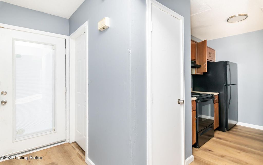 Photo of 530 Independence Ct, Radcliff, KY 40160 (MLS # 1705579)