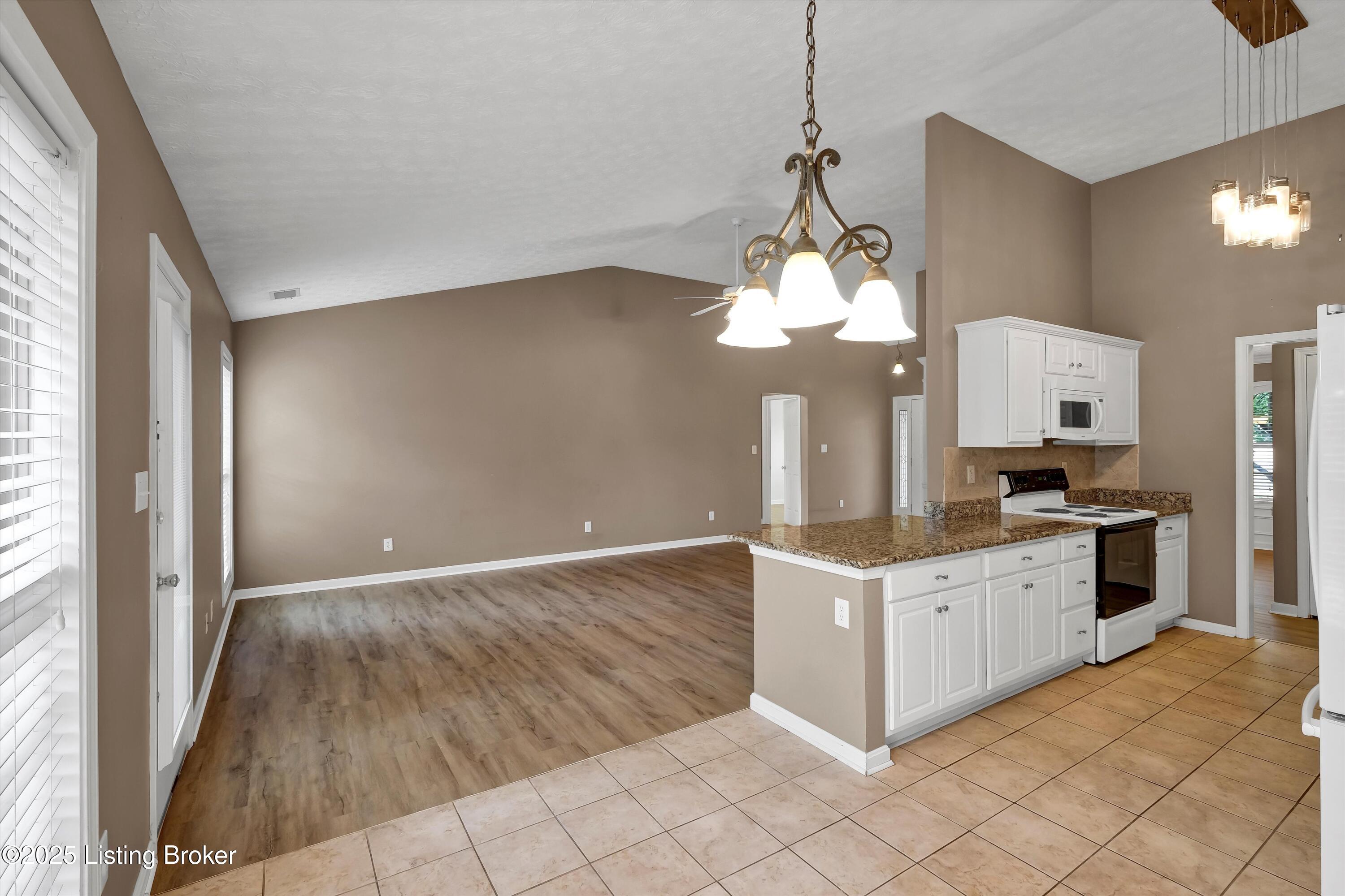 8405 Adams Run Rd, Louisville, Kentucky image 13