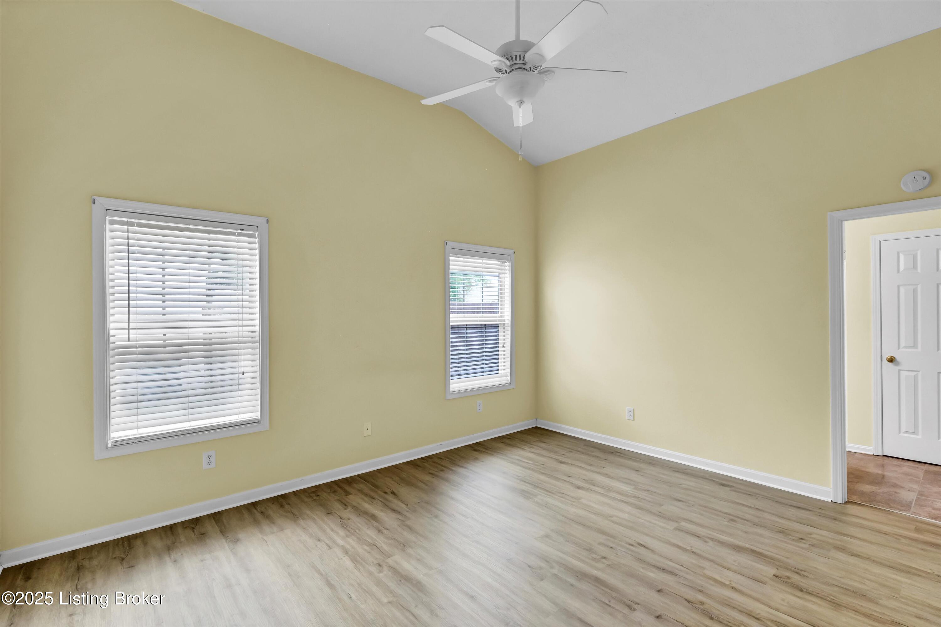 8405 Adams Run Rd, Louisville, Kentucky image 18