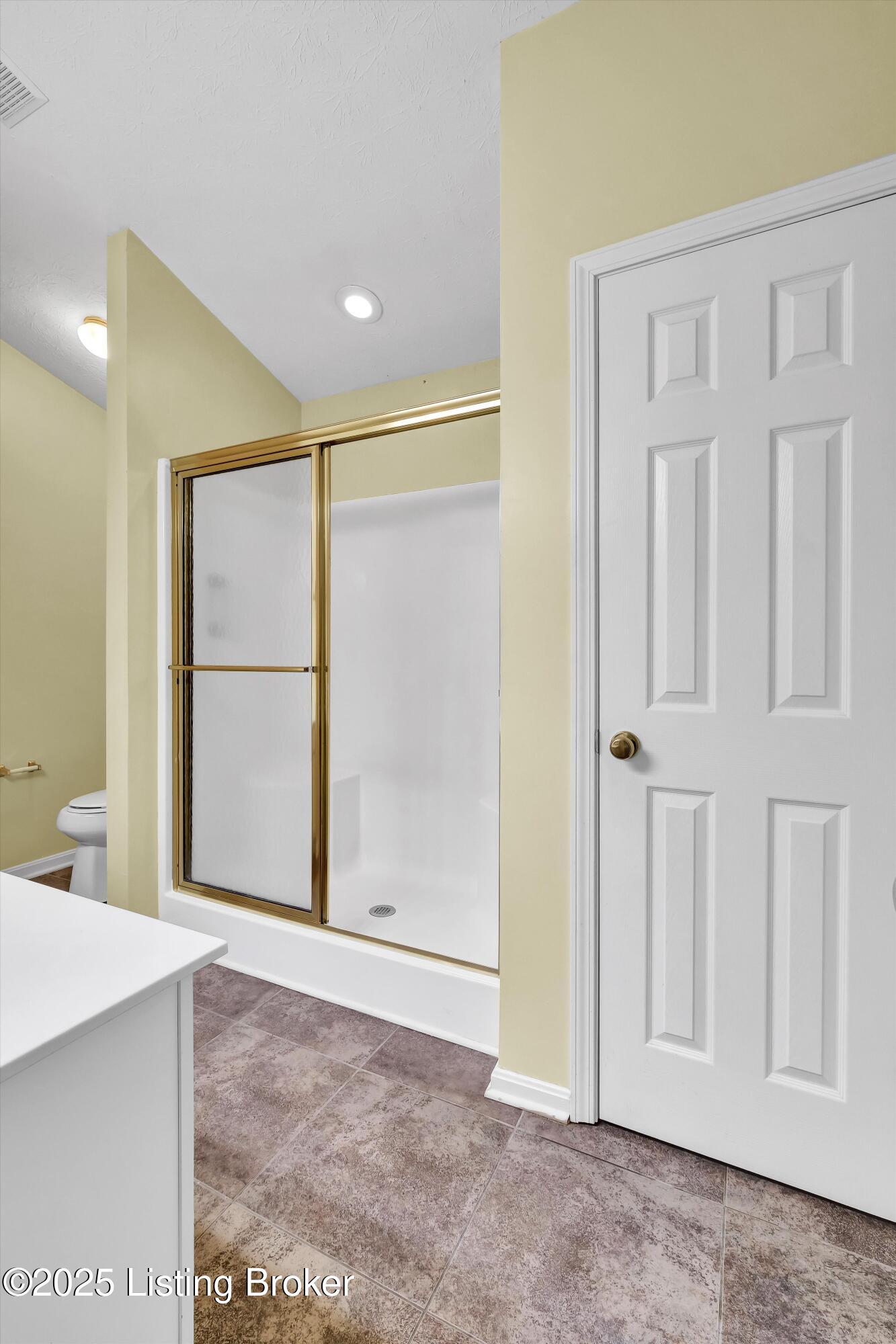 8405 Adams Run Rd, Louisville, Kentucky image 21
