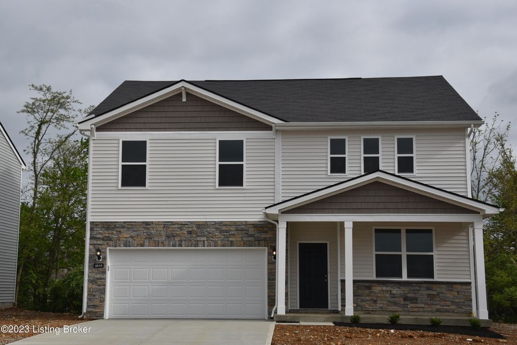 Photo of 4010 White Pne Ln, La Grange, KY 40031 (MLS # 1716341)