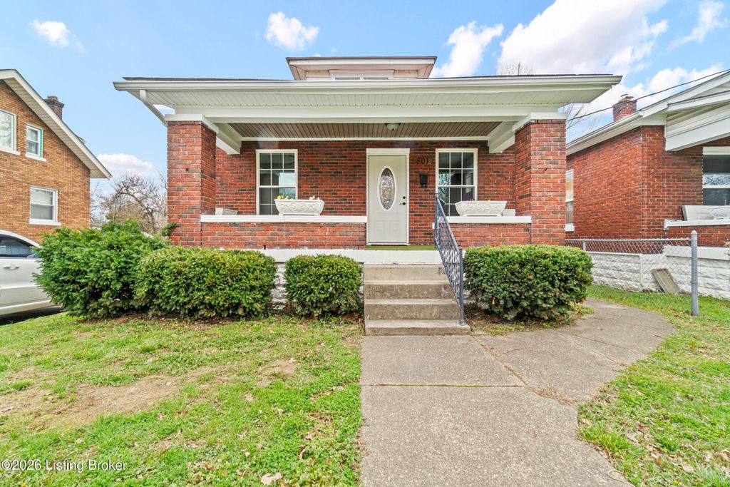Photo of 801 S 40th St, Louisville, KY 40211 (MLS # 1712052)