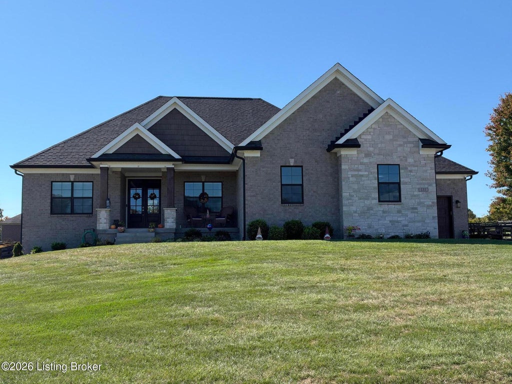 Photo of 155 Sunbeam Ct, Shepherdsville, KY 40165 (MLS # 1732424)