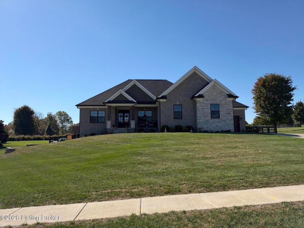 Photo of 155 Sunbeam Ct, Shepherdsville, KY 40165 (MLS # 1732424)