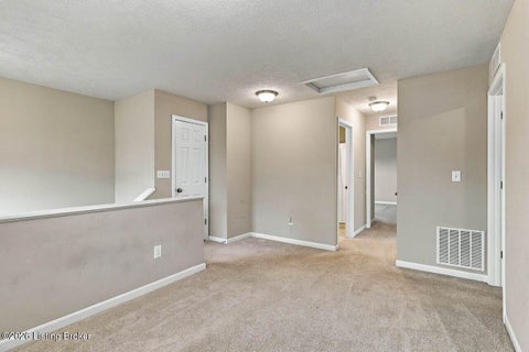 Tiny photo for 127 Eagles Crest Ct, Mt Washington, KY 40047 (MLS # 1730264)