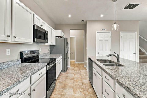 Tiny photo for 127 Eagles Crest Ct, Mt Washington, KY 40047 (MLS # 1730264)