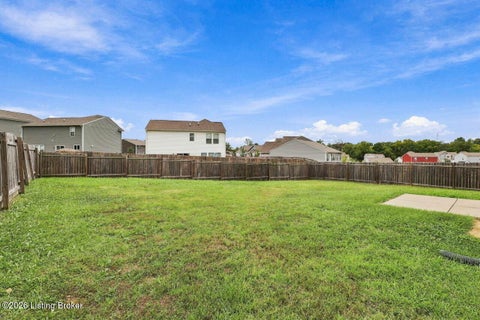 Tiny photo for 127 Eagles Crest Ct, Mt Washington, KY 40047 (MLS # 1730264)