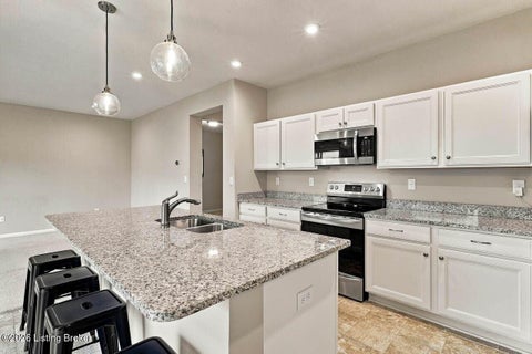 Tiny photo for 127 Eagles Crest Ct, Mt Washington, KY 40047 (MLS # 1730264)