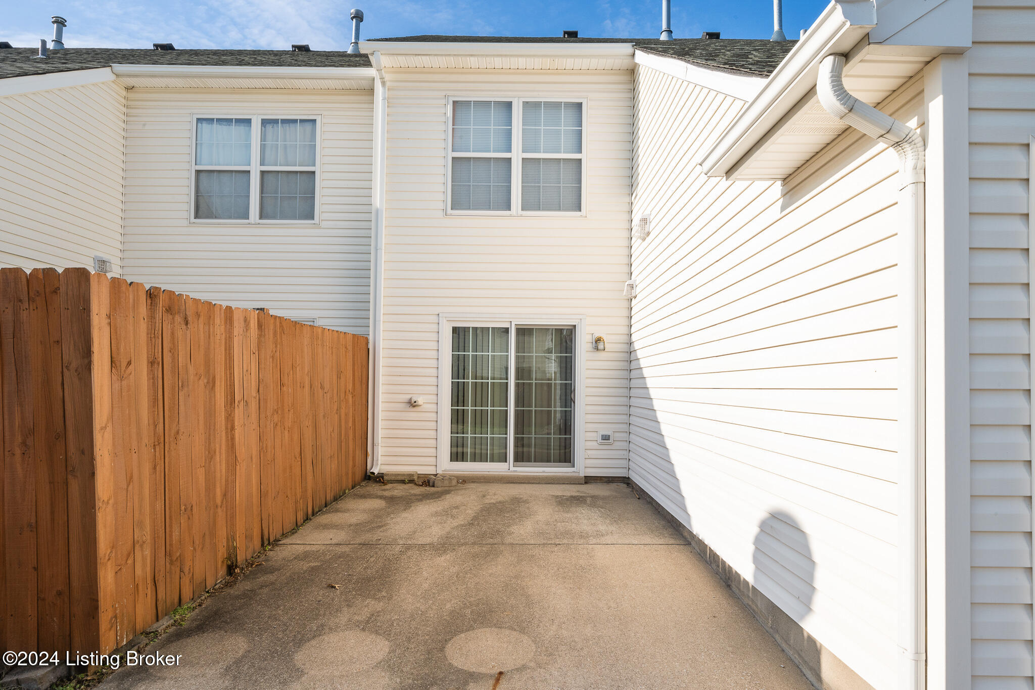 7902 Misty Green Way, Louisville, Kentucky image 22