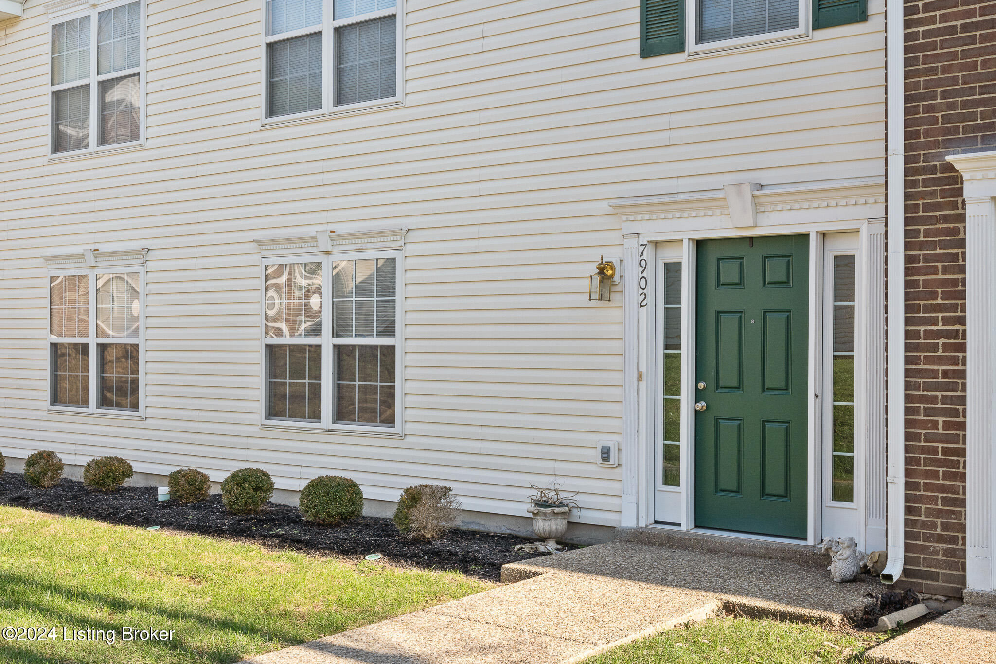 7902 Misty Green Way, Louisville, Kentucky image 2