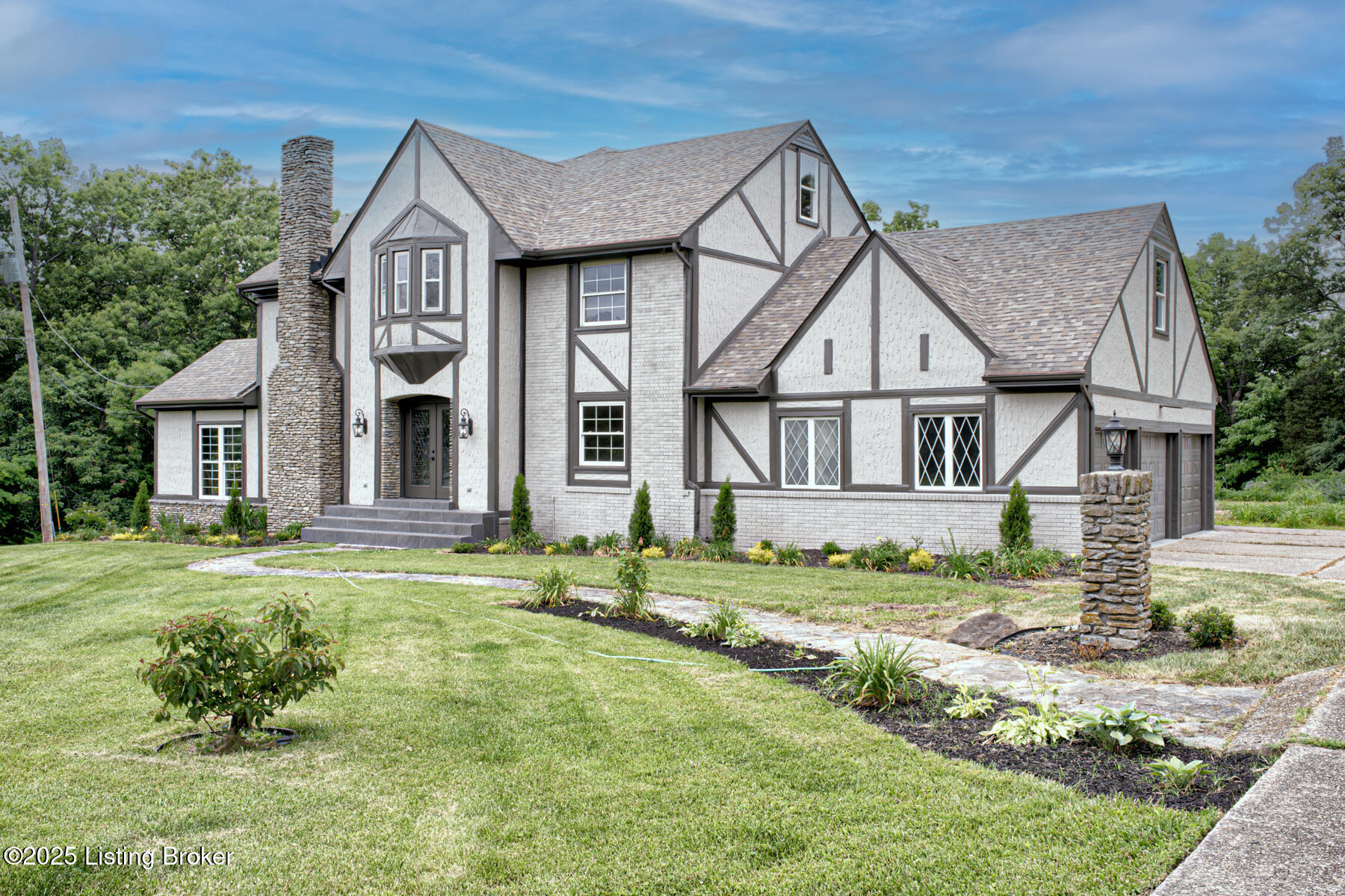 6509 Shelburn Dr, Crestwood, Kentucky image 2