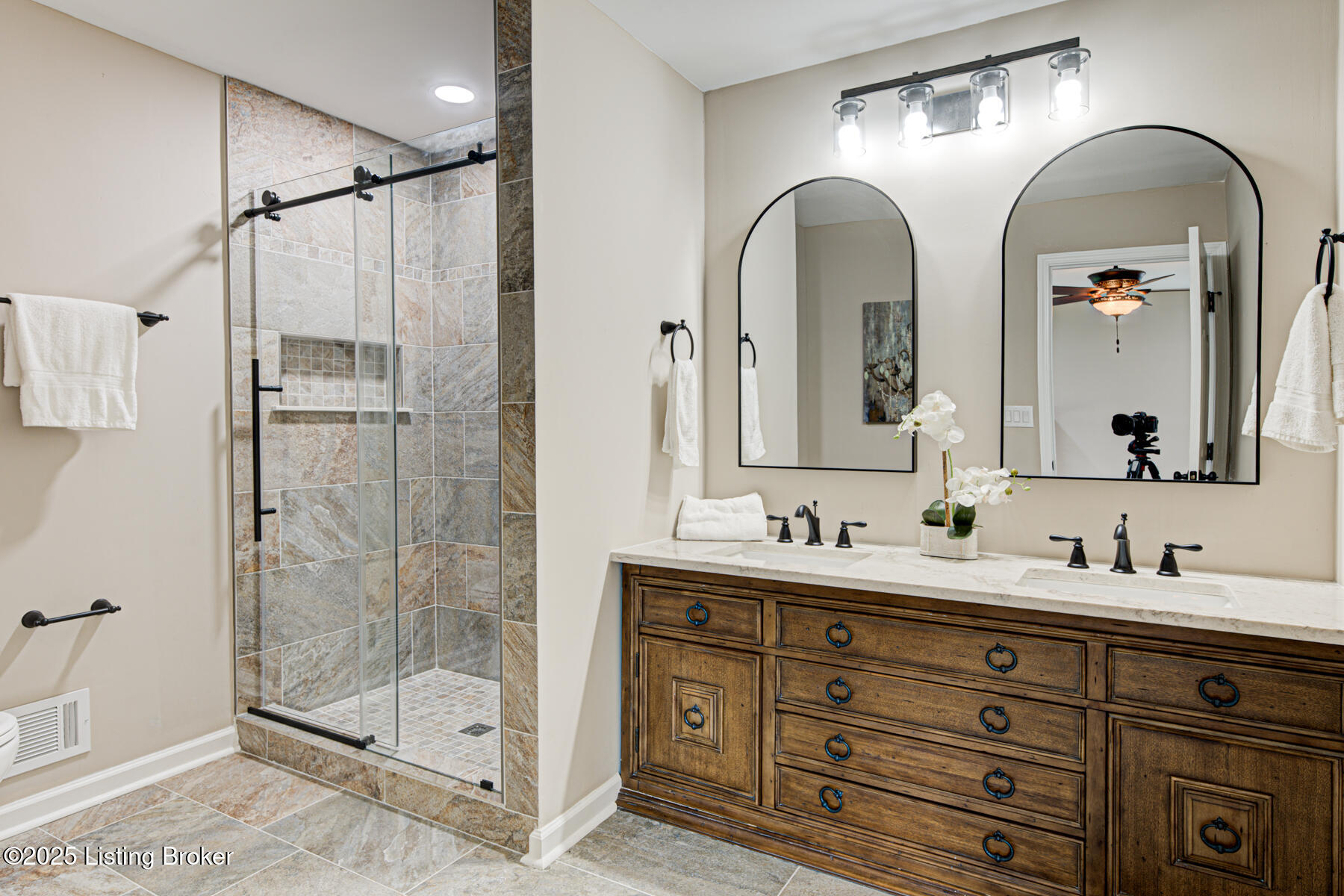6509 Shelburn Dr, Crestwood, Kentucky image 30
