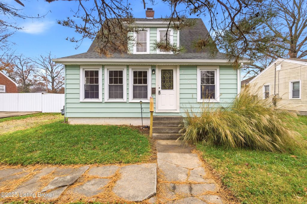 Photo of 7173 Beechland Ave, Louisville, KY 40258 (MLS # 1704230)