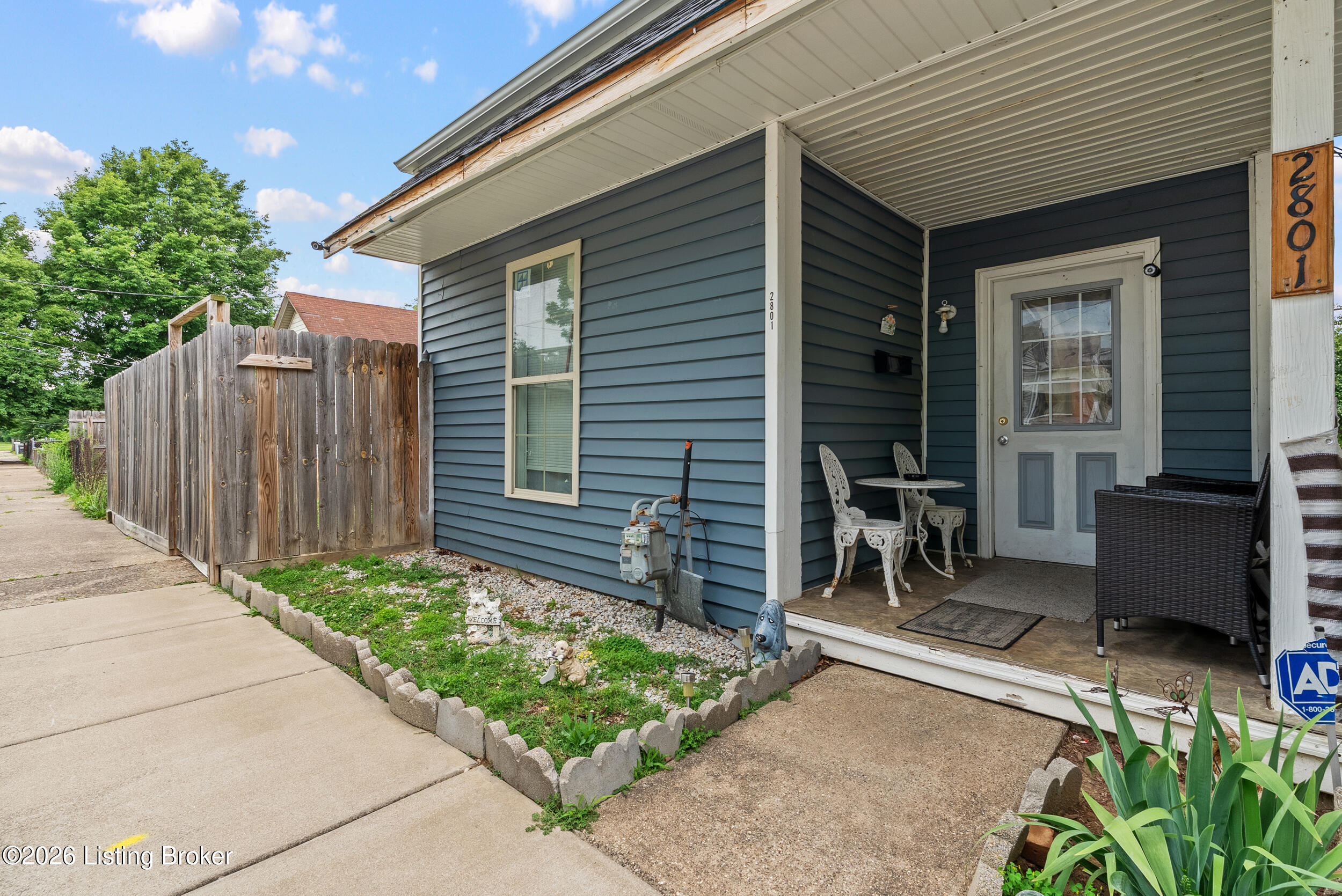 2801 Griffiths Ave