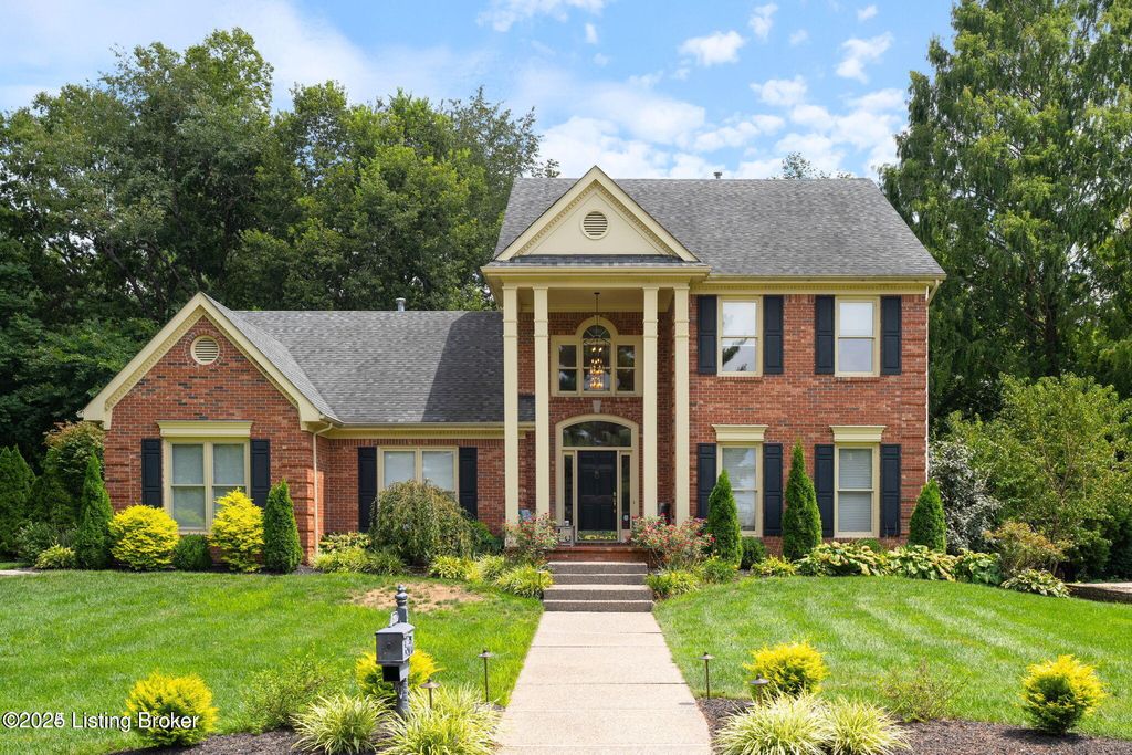 Photo of 2903 Windward Ct, Prospect, KY 40059 (MLS # 1702752)