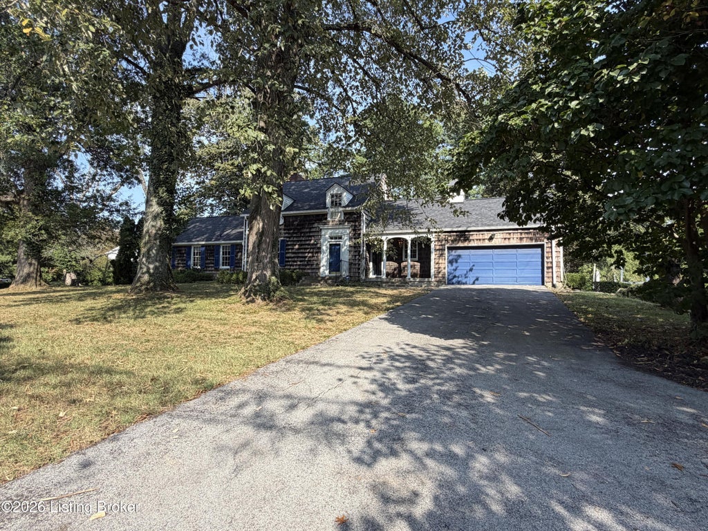 Photo of 4101 Brownsboro Rd, Louisville, KY 40207 (MLS # 1729615)