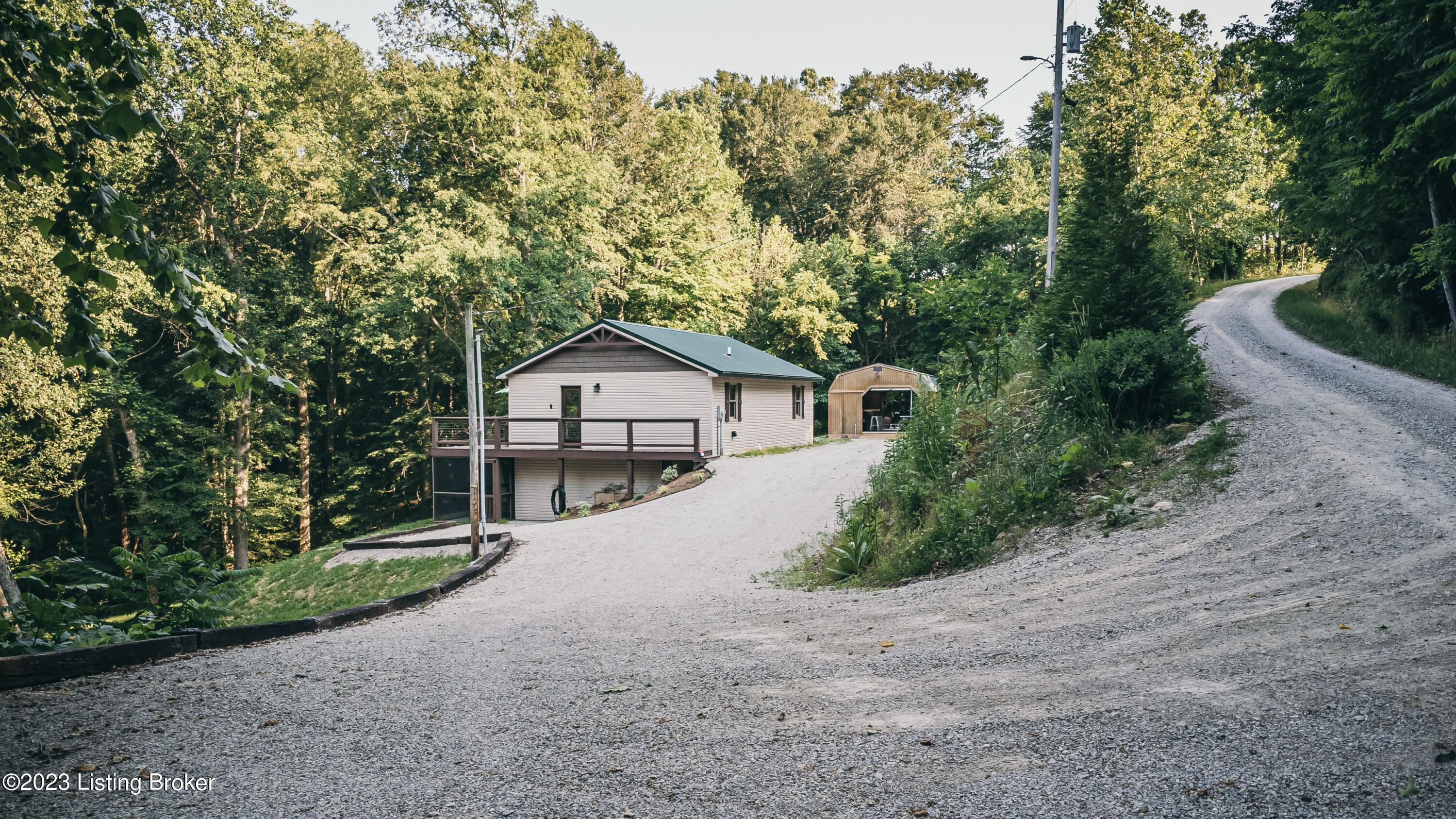 438 Whippoorwill Cove Ln, Westview, Pennsylvania image 31