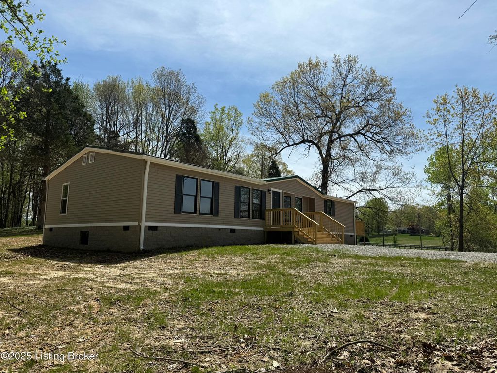 Photo of 34 Grant Ln, Brandenburg, KY 40108 (MLS # 1716585)