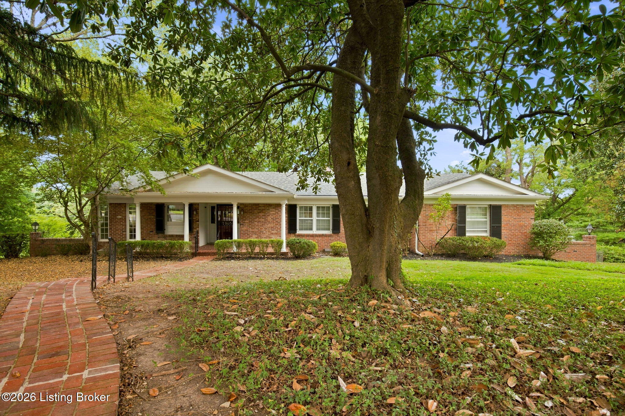 5204 Tomahawk Rd
