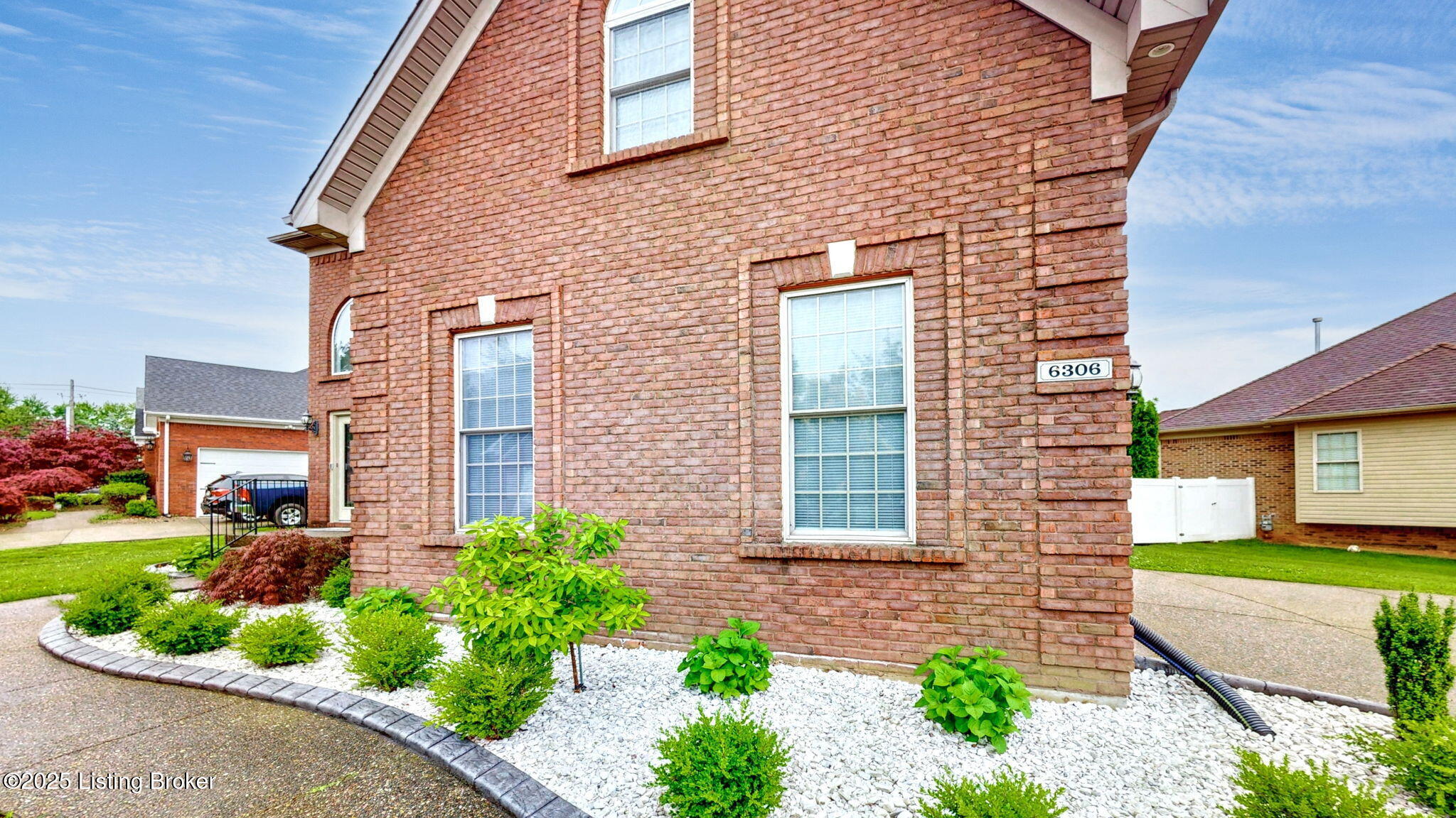 6306 Saskatchewan Dr, Louisville, Kentucky image 7