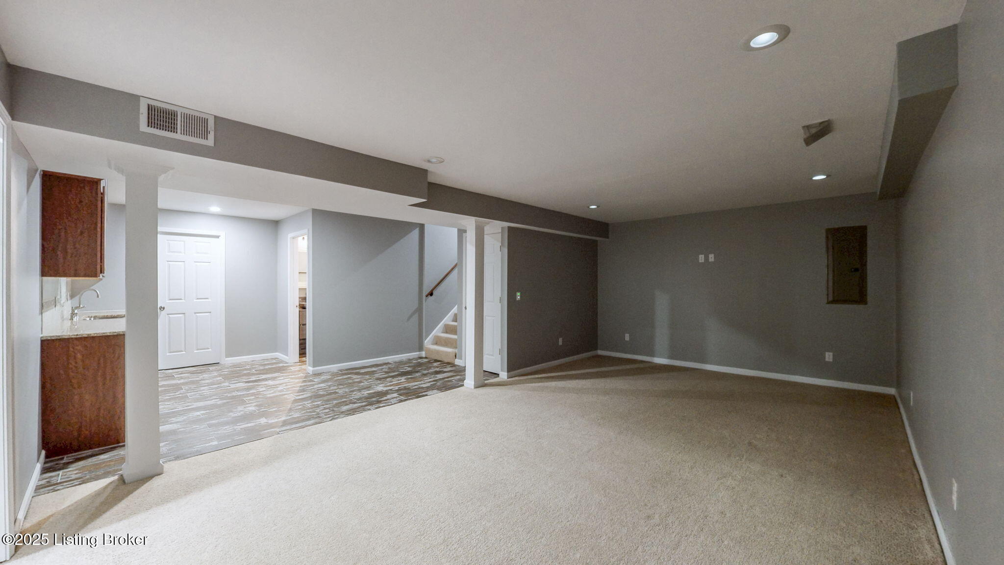 6306 Saskatchewan Dr, Louisville, Kentucky image 42