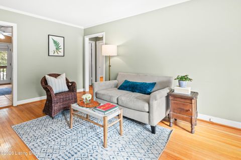 Photo of 420 Sprite Rd #APT 1, Louisville, KY 40207 (MLS # 1709012)