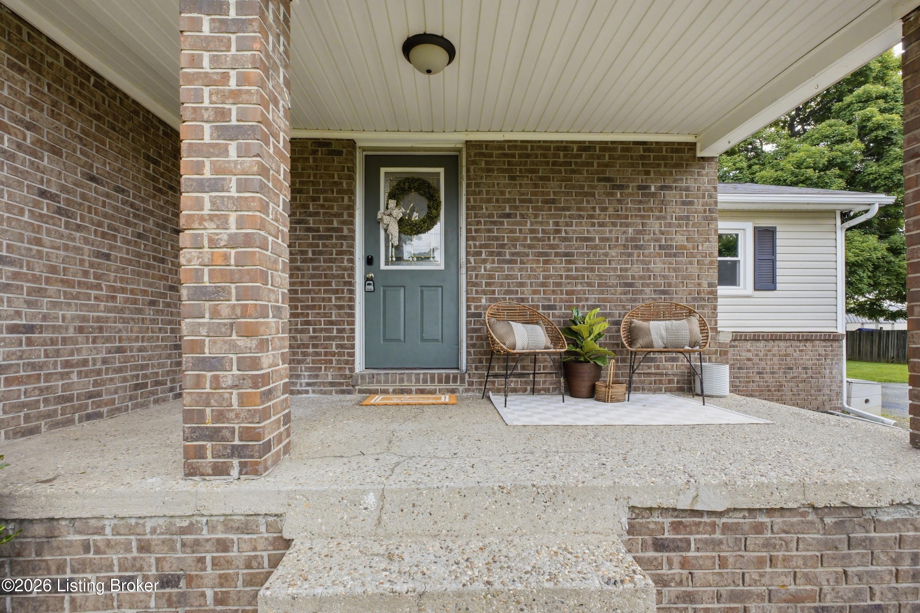 601 John Henry Rd