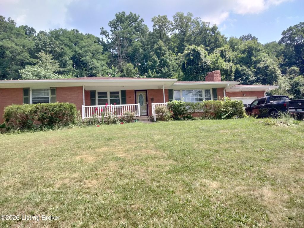 Photo of 5119 Christie Ave, Louisville, KY 40216 (MLS # 1708529)
