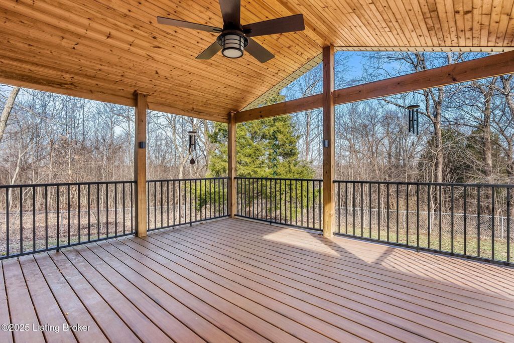 Photo of 1001 Thorn Bush Rd, La Grange, KY 40031 (MLS # 1705575)