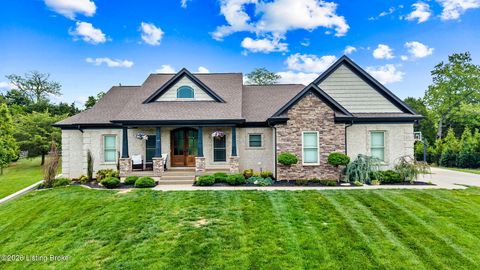 Photo of 673 Martha's Ct, Mt Washington, KY 40047 (MLS # 1716389)