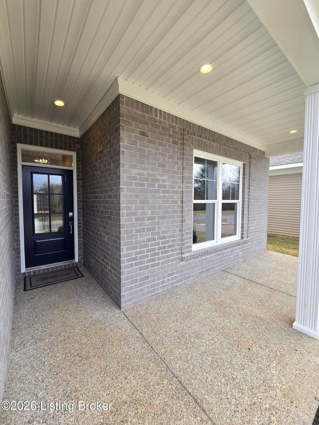 Photo of 4417 Lochridge Pkwy, Jeffersontown, KY 40299 (MLS # 1709983)