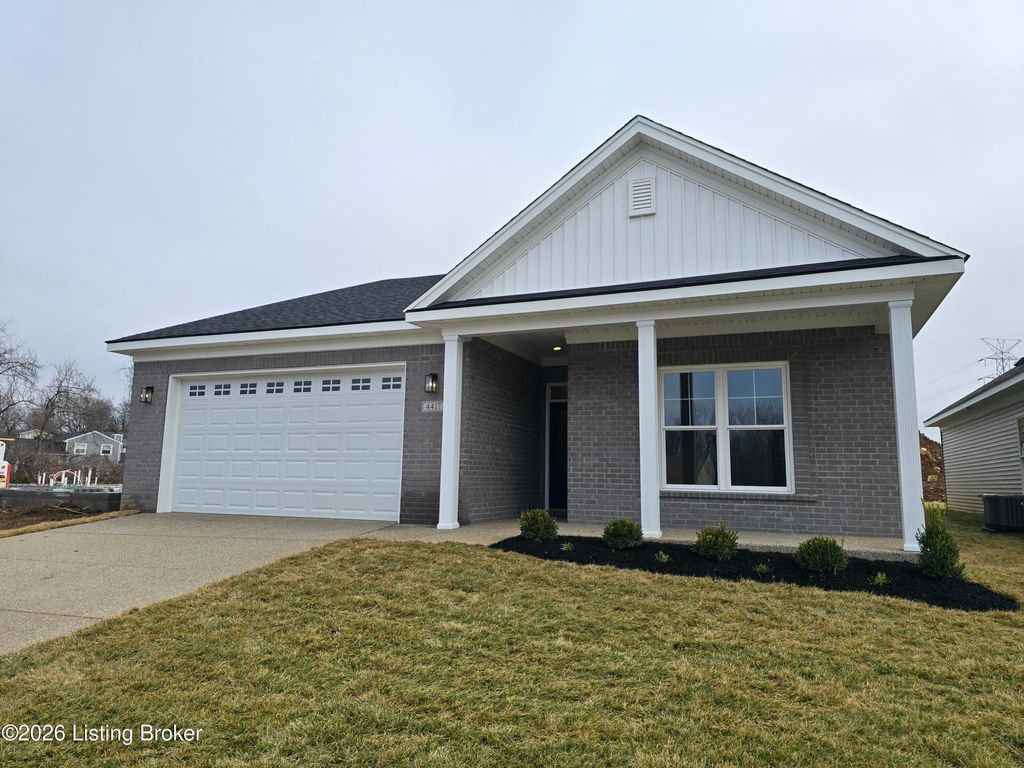 Photo of 4417 Lochridge Pkwy, Jeffersontown, KY 40299 (MLS # 1709983)