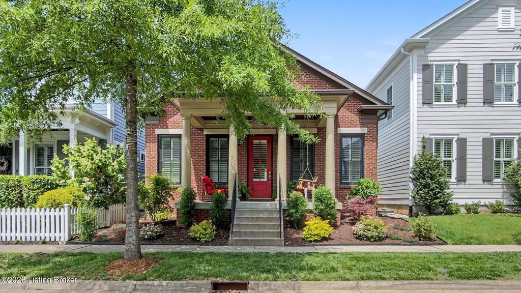 Photo of 9519 Indian Pipe Ln, Prospect, KY 40059 (MLS # 1717850)