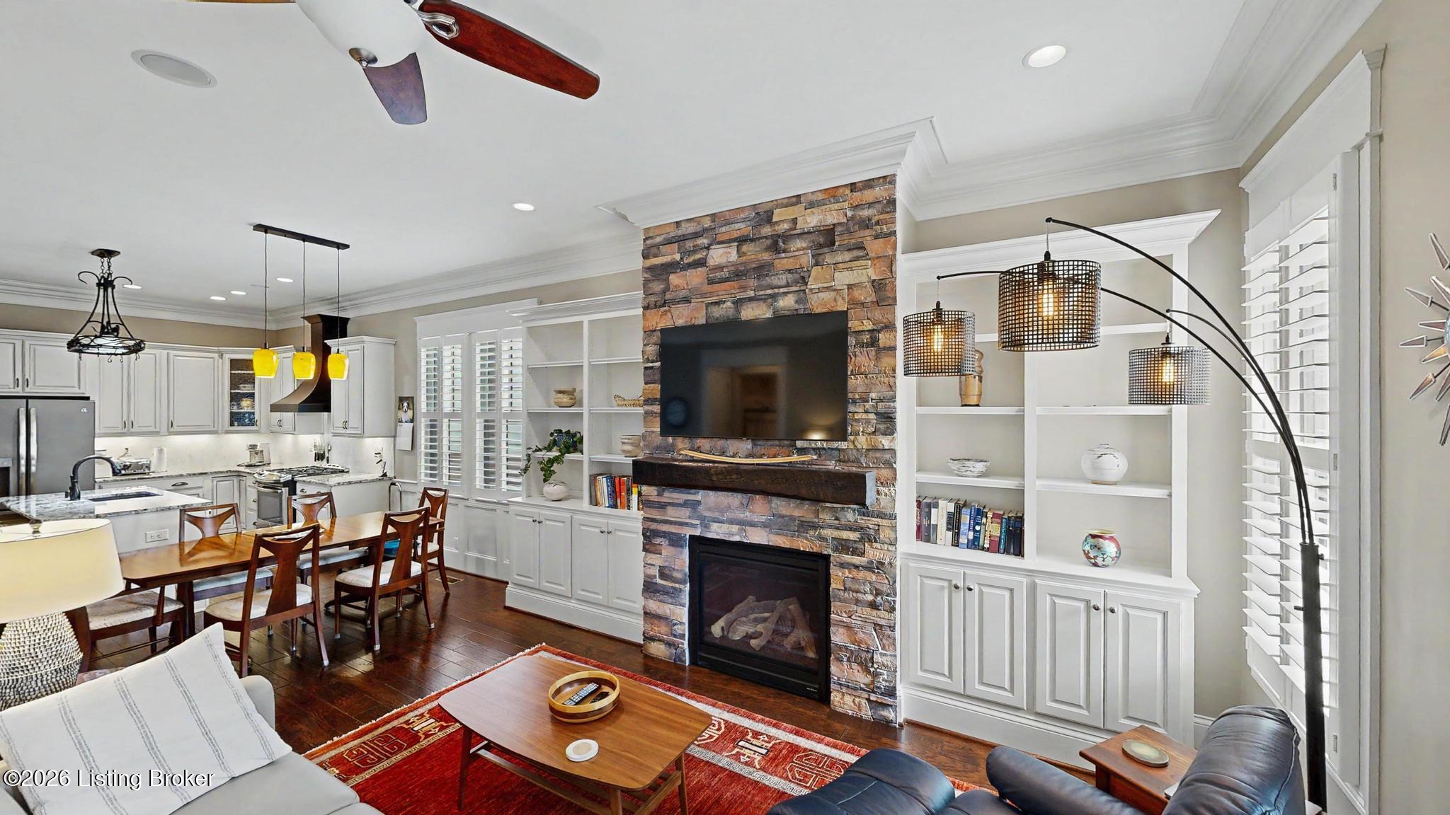 9519 Indian Pipe Ln