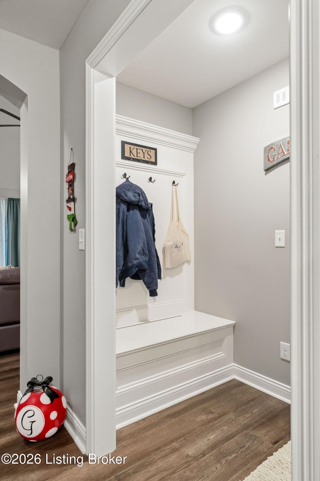 Photo of 475 Deep Creek Dr, Shepherdsville, KY 40165 (MLS # 1706417)