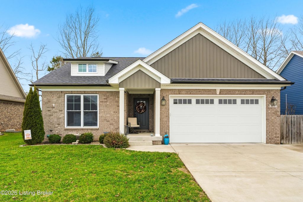 Photo of 475 Deep Creek Dr, Shepherdsville, KY 40165 (MLS # 1706417)